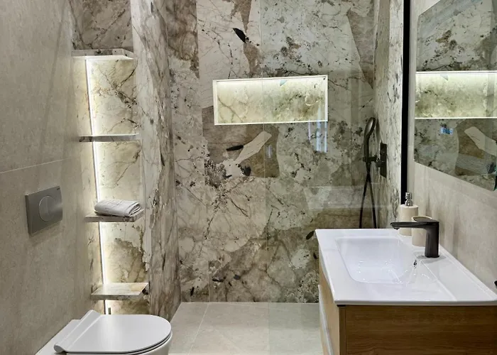 Teds Luxury Apartment Tirana